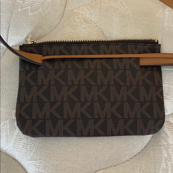 Michael Kors fanny pack